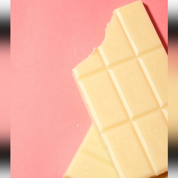 TRULY Beauty's Coco Rose Fudge Whipped Body Butter - Picture 4 of 7